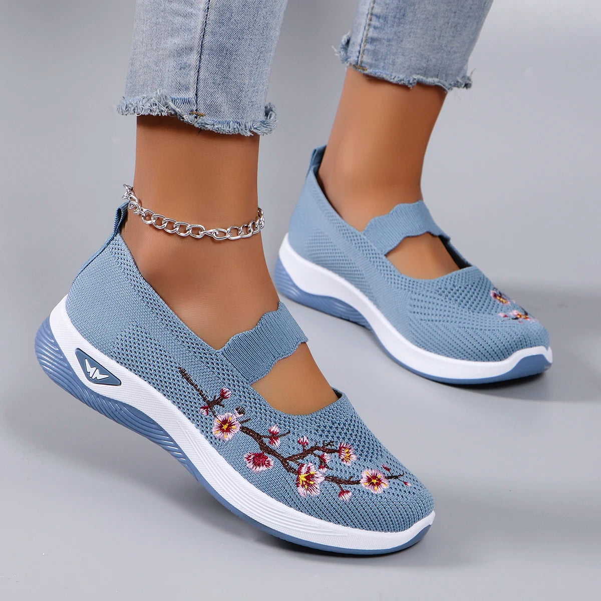 Women's summer breathable mesh flat shoes